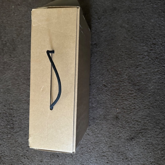 Gucci Sneaker - Picture 7 of 9